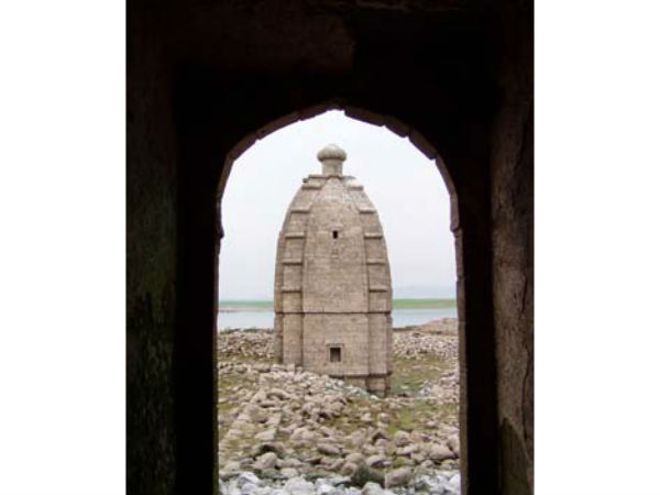 कब आये इस मंदिर को देखने