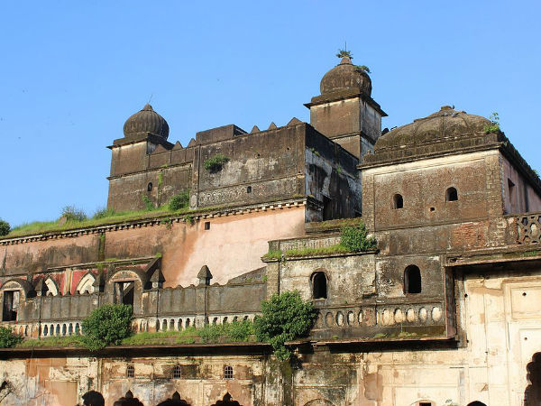 13 साल में बना में था बेगम का ताजमहल
