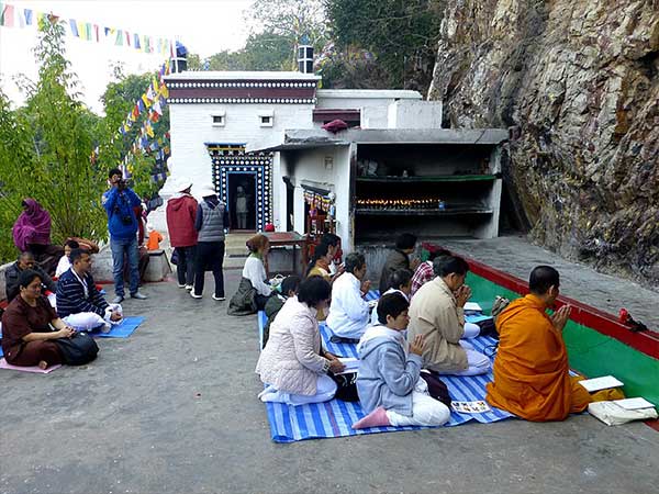डुंगेश्वरी गुफा मंदिर
