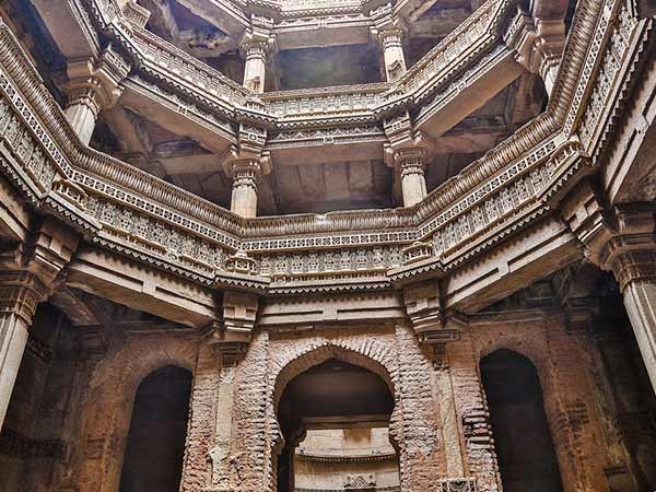 बावड़ी की संरचना