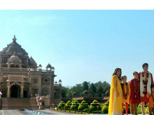 साबरमती के बाद पहुंचे अक्षरधाम