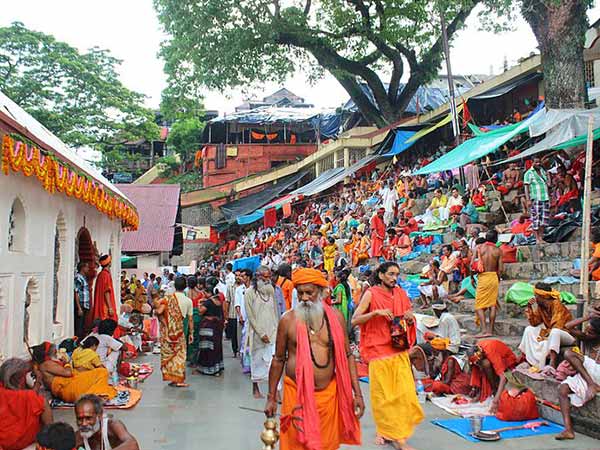 अम्बुबाची मेला