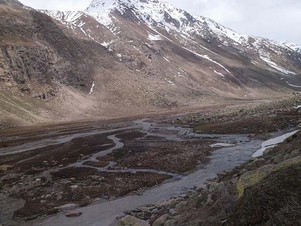 मानतलाई