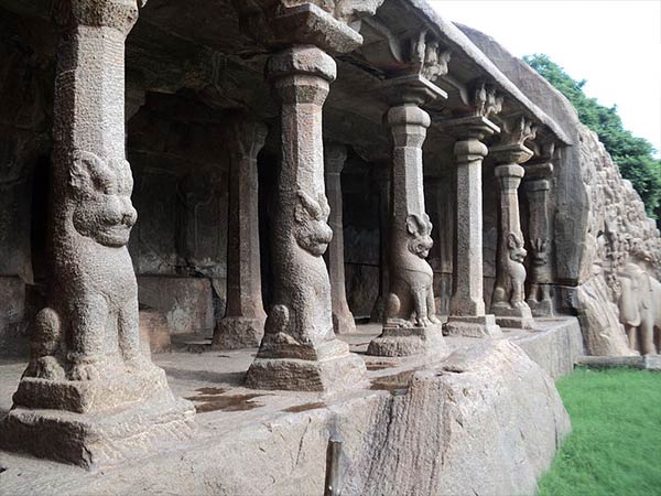 अर्जुन गुफा हिमाचल
