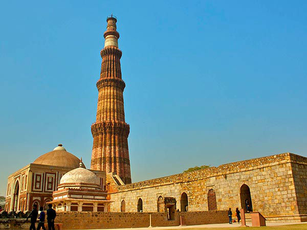 क़ुतुब मीनार