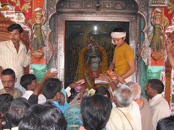 हनुमान गढ़ी मंदिर
