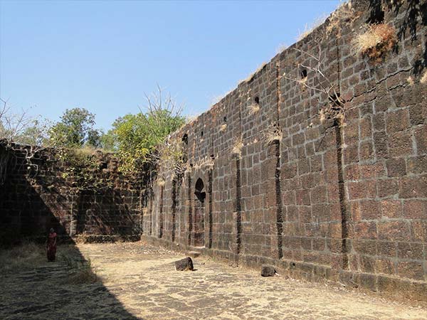 सुवर्णदुर्ग का किला