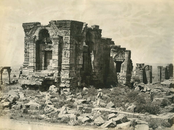 मार्तंड सूर्य मंदिर