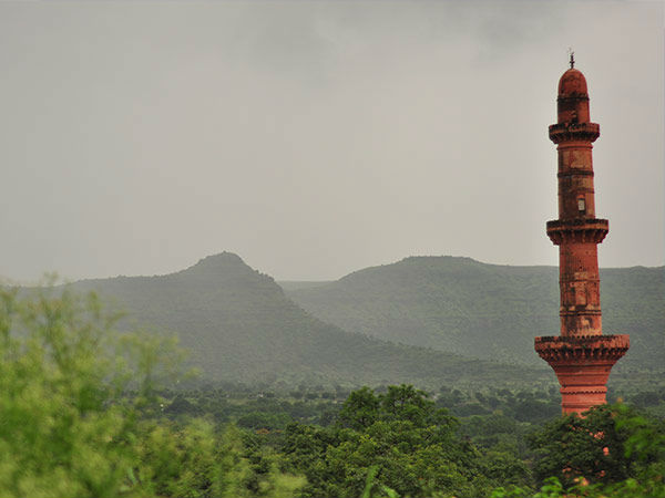 चांद मीनार