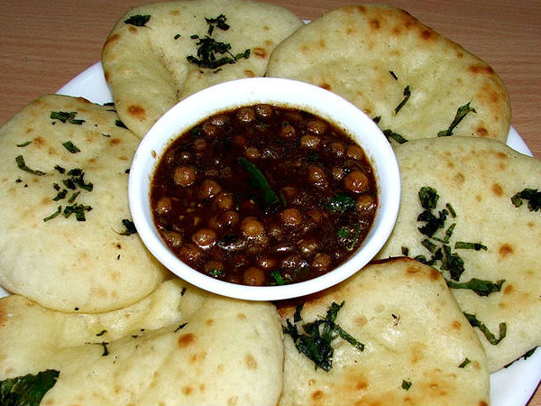 छोले-भटूरे-कुलचे
