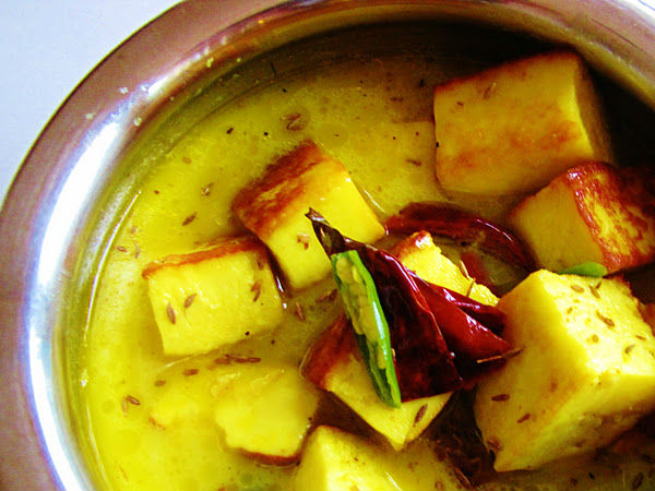 चम्मन (पीला पनीर)