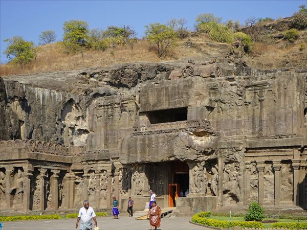 वास्तुकला और मूर्तिकला