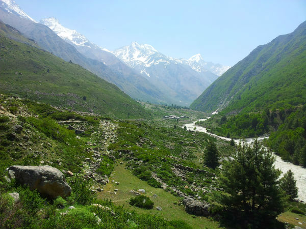 कैसे पहुंचे सराहन?