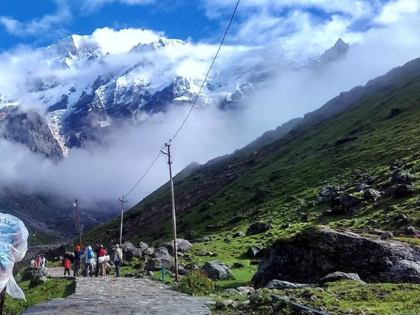 केदारनाथ ट्रेकिंग के दौरान निहारे खूबसूरत नजारे