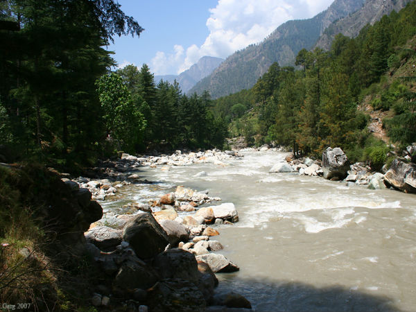 थोड़ा सा समय खुद के साथ बिताये