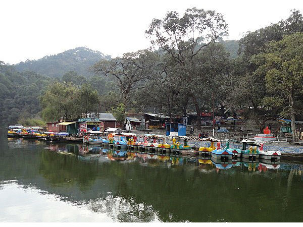 कैसे पहुंचे सात-ताल?
