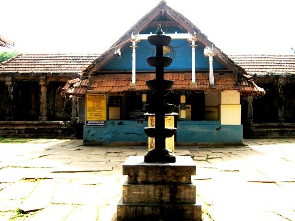 पुराणों और लोकगीत में उल्लेख