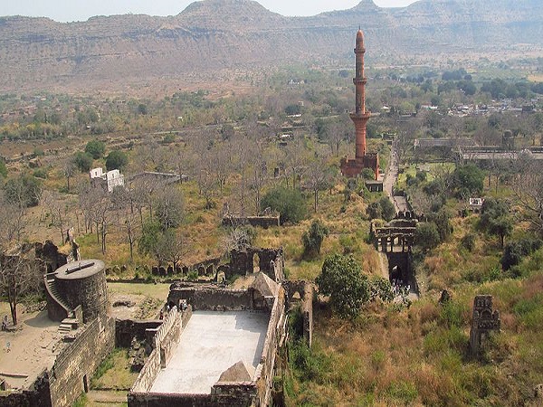 देवगिरी फोर्ट