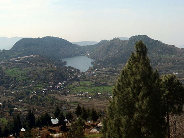 नौकुचियाताल