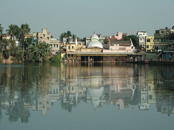 तारकेश्वर मंदिर
