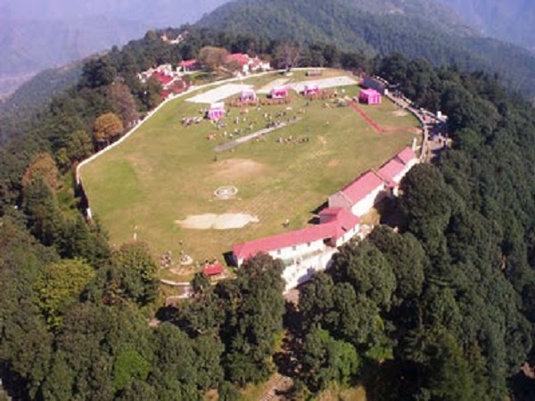 क्रिकेट ग्राउंड
