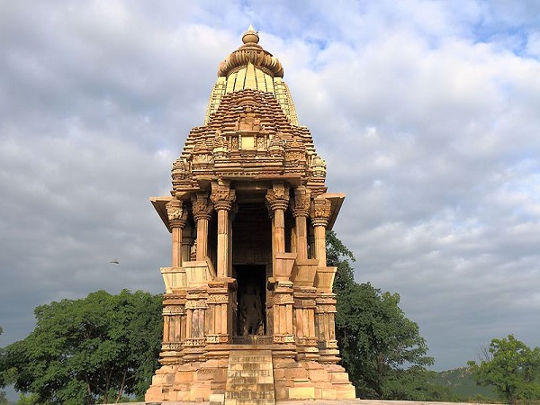 चतुर्भुज मंदिर