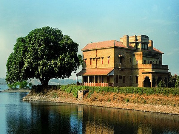 गौरीशंकर झील