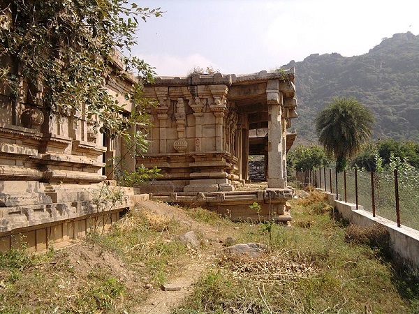कोंडविडु किला