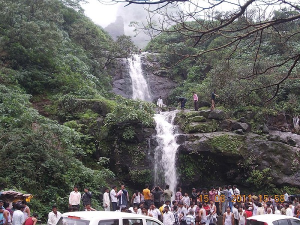 मालशेज के जलप्रपात