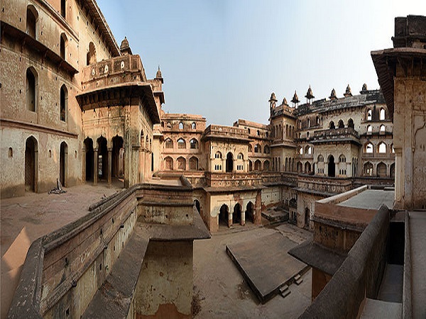 ओरछा का किला