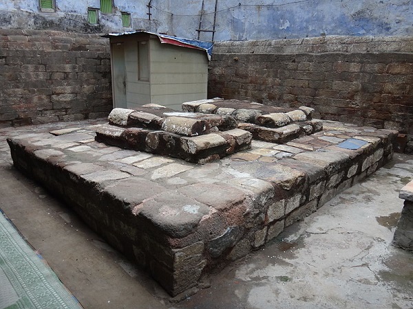 रज़िया सुल्तान का मकबरा