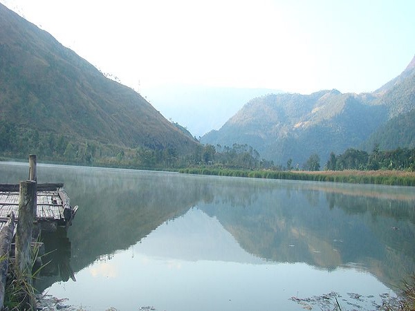 शिलोई झील