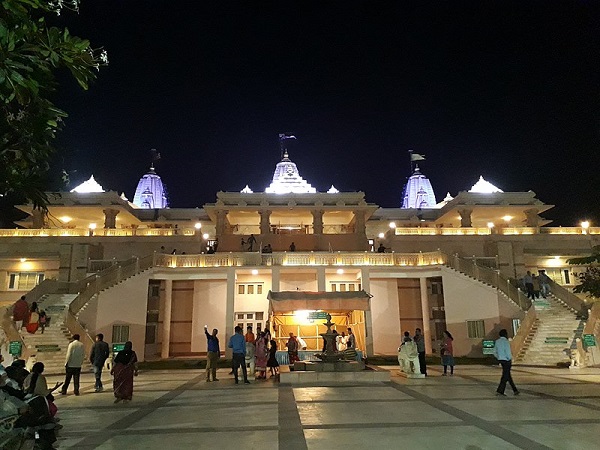 त्रिमंदिर गोधरा
