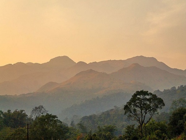 आसपास के पर्यटन आकर्षण