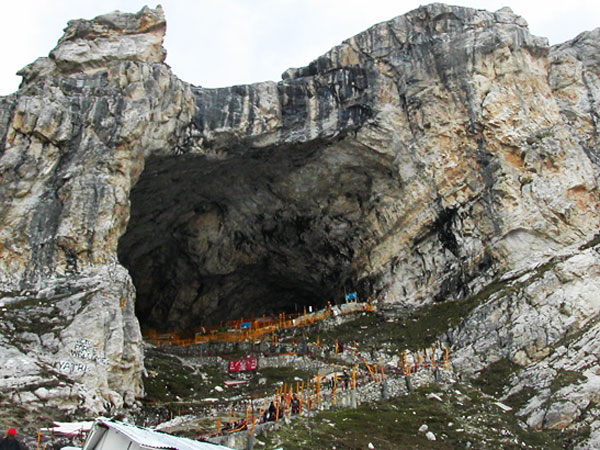 अमरनाथ जी गुफा