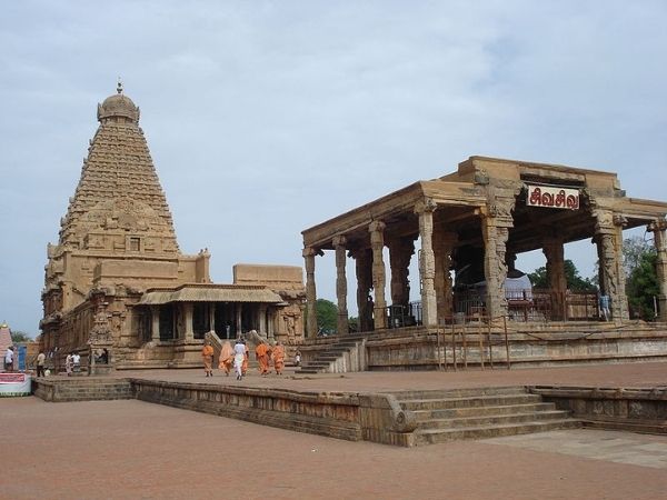 brihadeshwara temple brihadeshwara temple