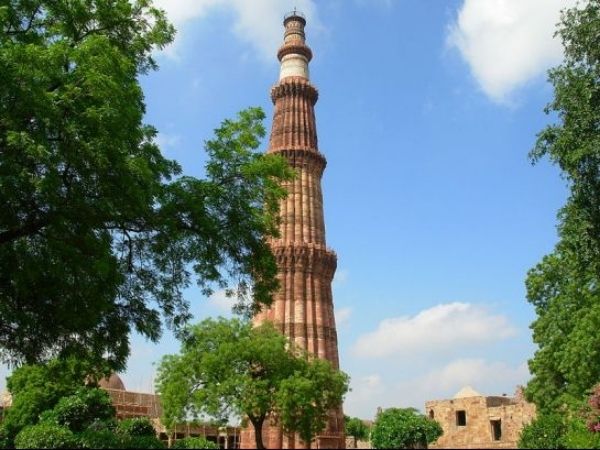 kutub minar kutub minar