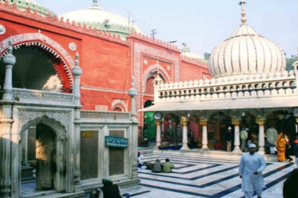 nizamuddin dargah nizamuddin dargah