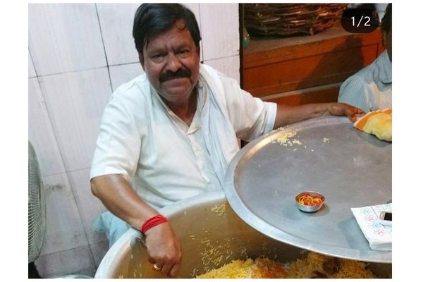 ईद पर यहां खाए खाना ईद पर यहां खाए खाना
