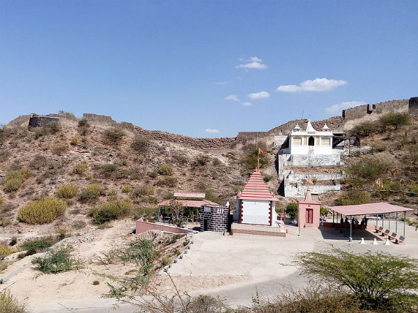 भुजंग नाग मंदिर, गुजरात
