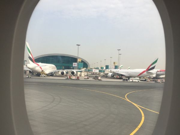 दुबई अंतर्राष्ट्रीय हवाई अड्डा (DXB)