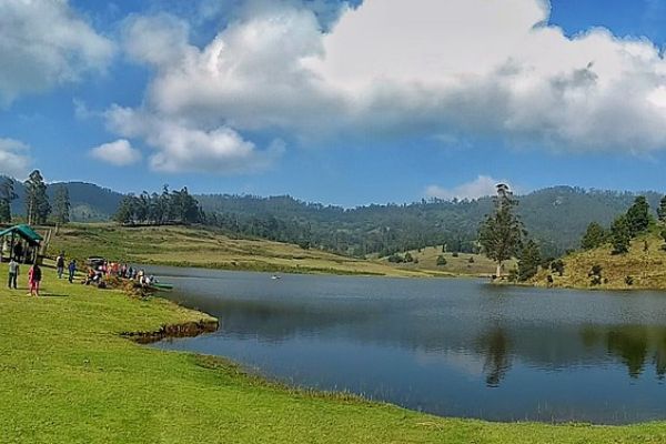 Mannavanur Lake Mannavanur Lake