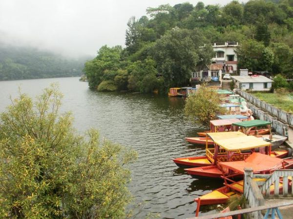 नौकुचियाताल