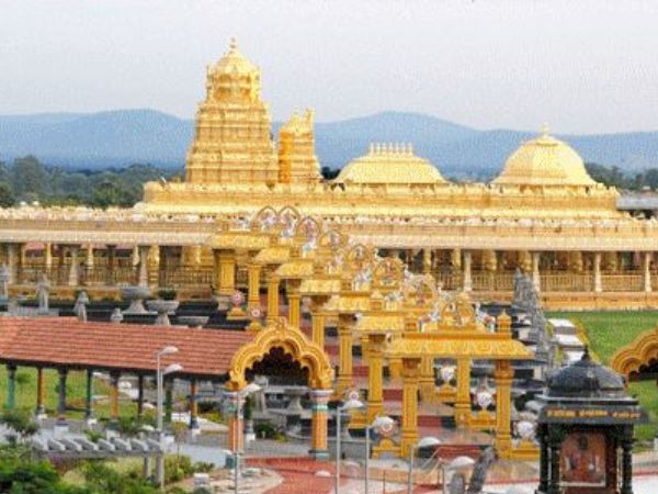 मंदिर में प्रवेश, अभिषेक और आरती सेवा का समय