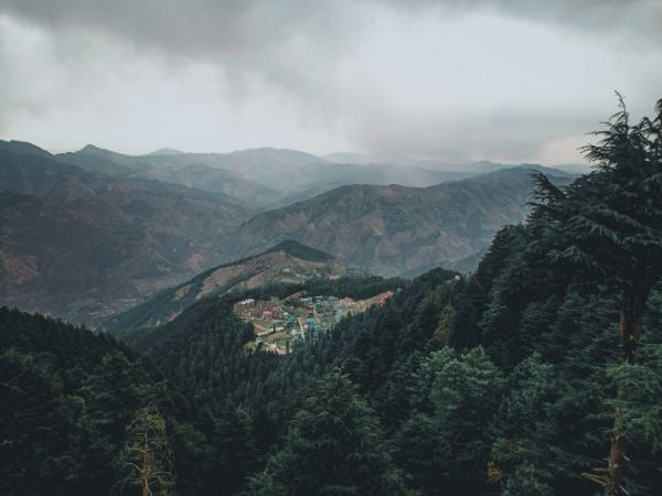 fagu village. himachal pradesh fagu village. himachal pradesh