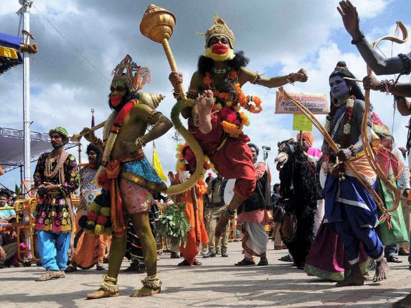 सांस्कृतिक कार्यक्रमों का भी आयोजन